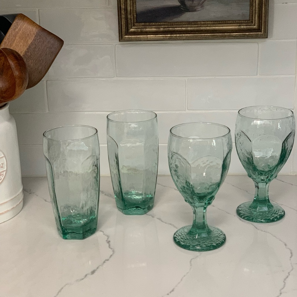 Libbey Chivalry Green Glassware Set